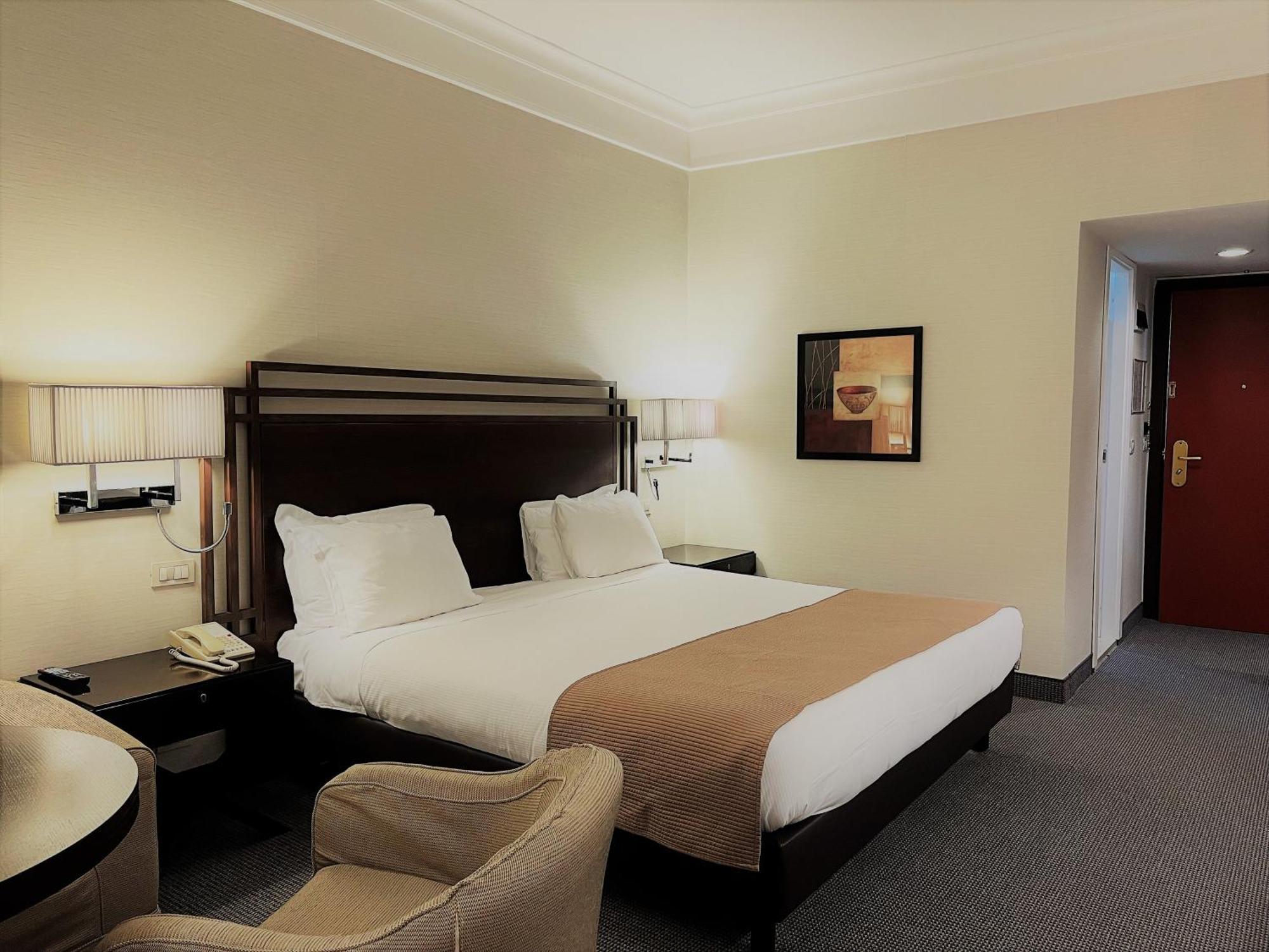 Crowne Plaza Rome St. Peter'S By Ihg Hotel Bagian luar foto