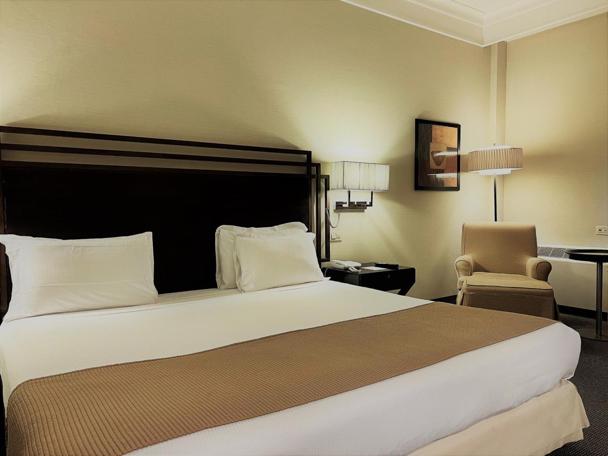 Crowne Plaza Rome St. Peter'S By Ihg Hotel Bagian luar foto