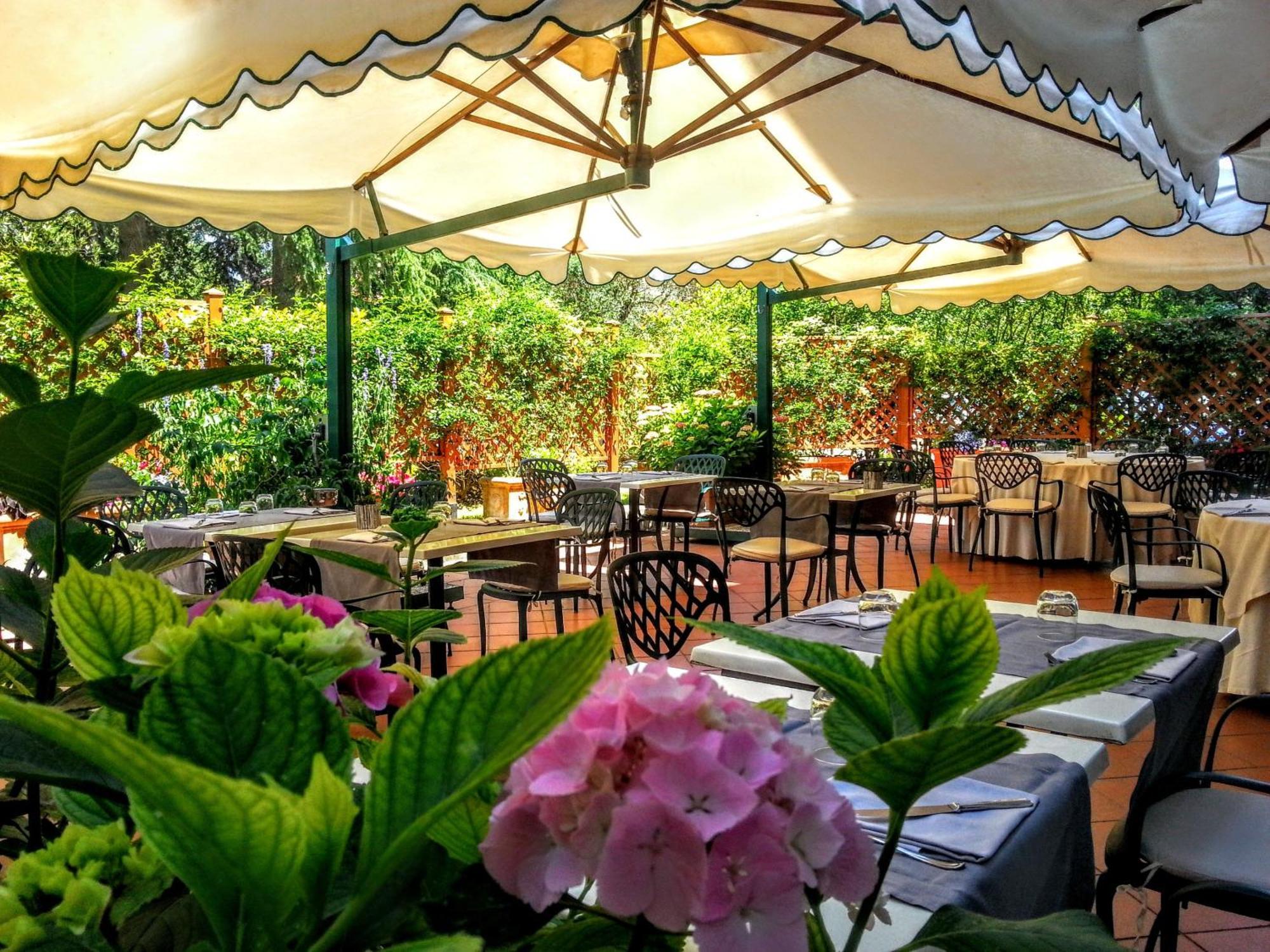 Crowne Plaza Rome St. Peter'S By Ihg Hotel Bagian luar foto